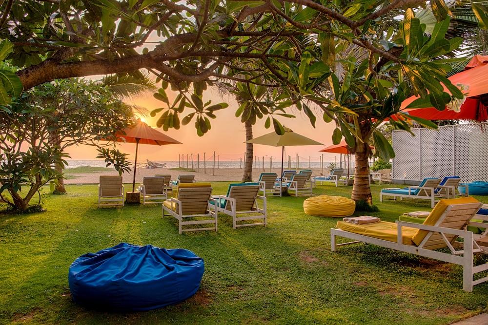 Hotel J Νεγκόμπο Εξωτερικό φωτογραφία