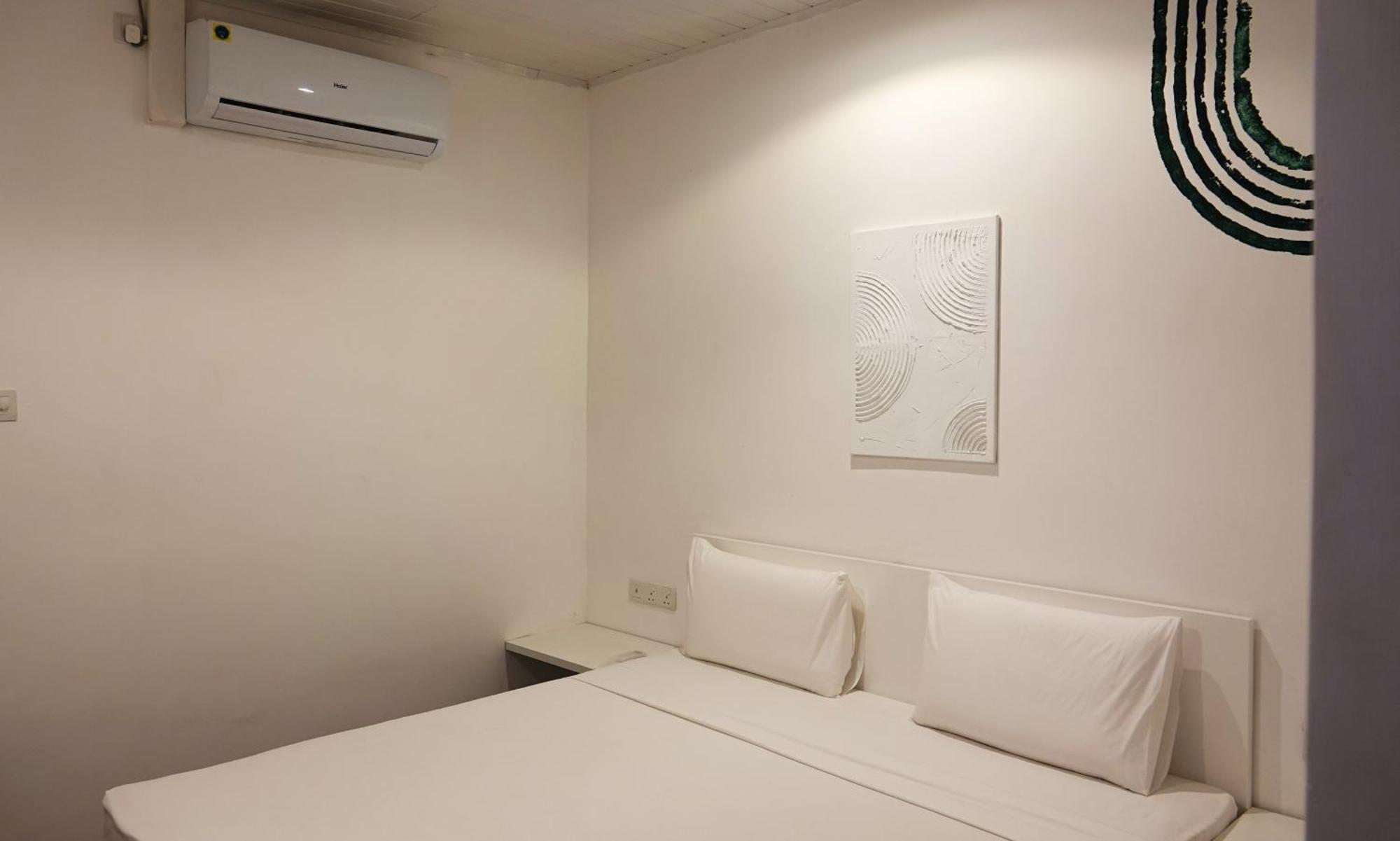 Hotel J Νεγκόμπο Εξωτερικό φωτογραφία